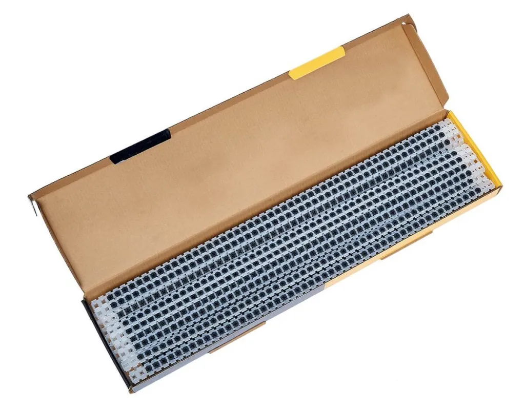 screw PAULT box 2 (1).jpg