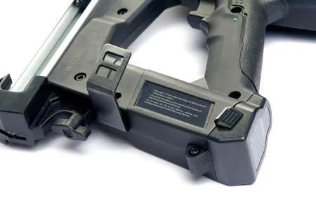 Монтажный газовый пистолет по бетону PAULT GP100 купить с НДС