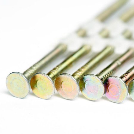 Реечные гвозди 21 градус 90x3.0 мм по дереву на пластиковой кассете, кольцевая накатка, оцинкованные