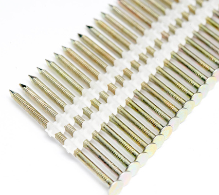 Реечные гвозди 21 градус 90x3.0 мм по дереву на пластиковой кассете, кольцевая накатка, оцинкованные